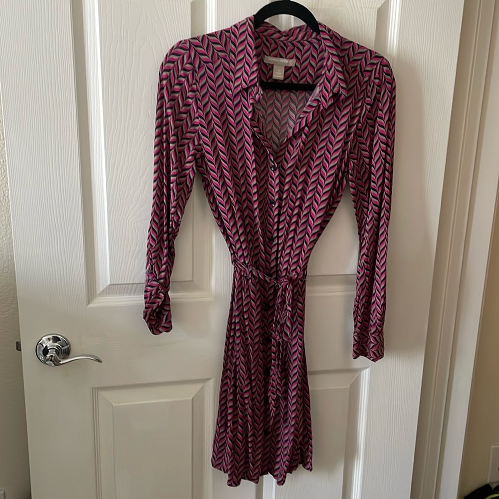 Banana Republic button up belted shirt Dress size 4 pink